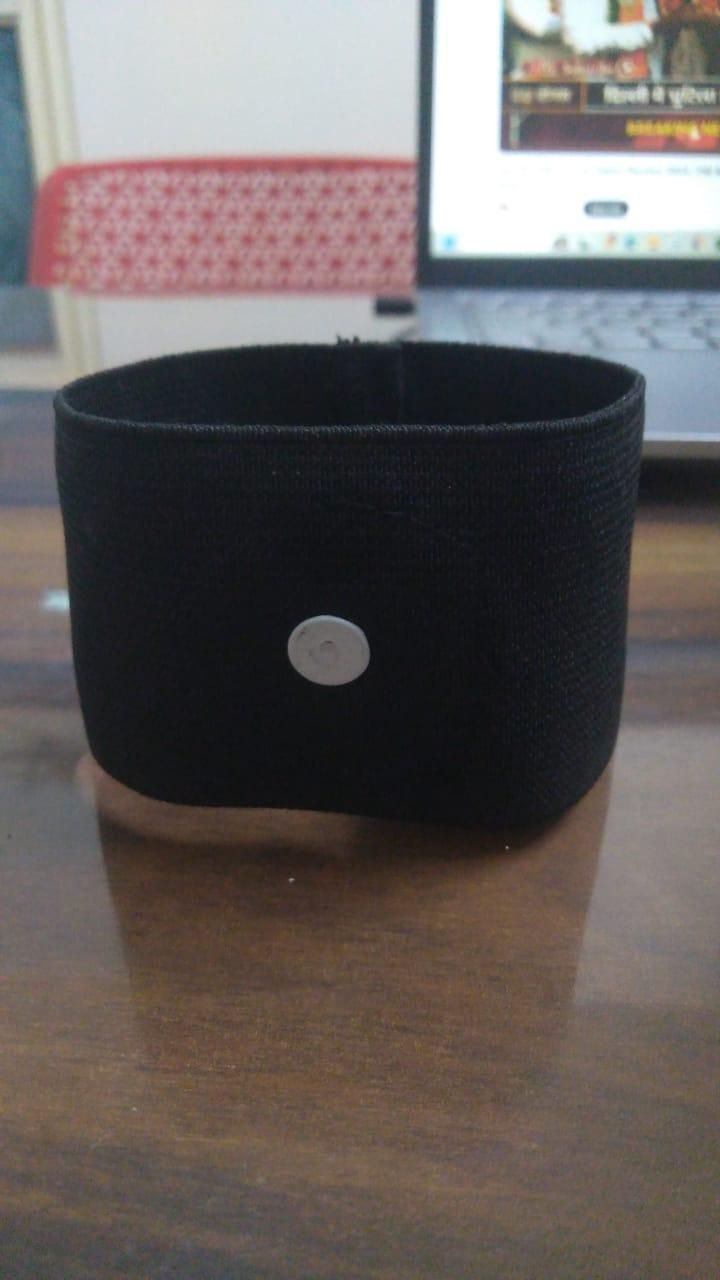 Buy The New Sugar Control Wristband (Black Color) - BestCart