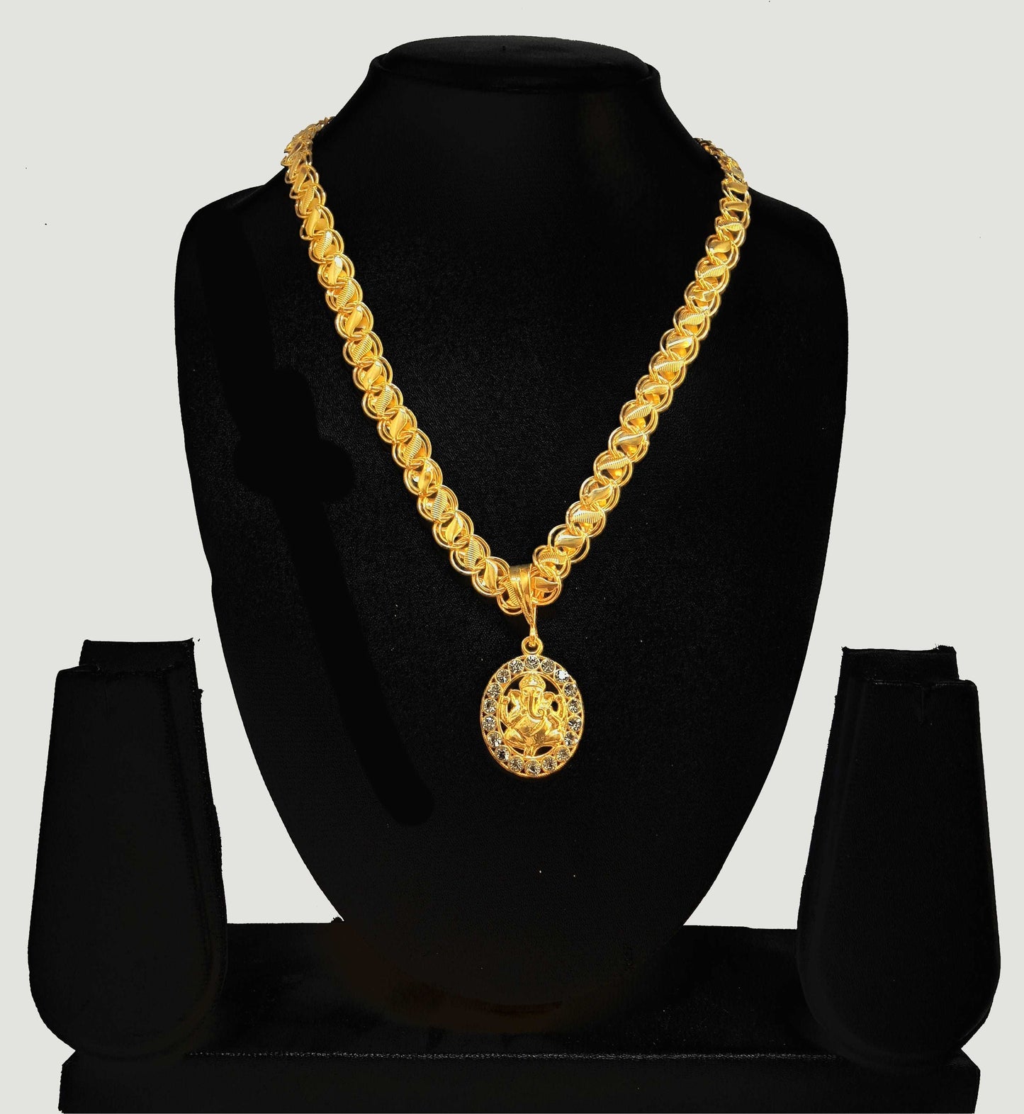 Buy The New Luxurious Men's Gold Plated Pendant With Chain Vol 4 - BestCart